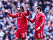 输球都不开心，不敌曼城后索博斯洛伊与远征球迷发生不快