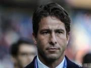 马克斯维尔：门德斯有卡洛斯的力量且防守更强，但进攻稍差些