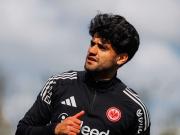 法兰克福官方：30岁中场达胡德将在今夏合同到期后离队