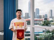 独家专访鞠枫：偶像梅西，以此为名延续梦想：努力踢到40岁