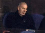 老熟人，齐达内现身伯纳乌观看皇马vs拜仁