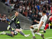 诺伊尔第24次出战欧冠1/4决赛，仅次于穆勒位列历史第二