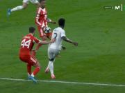 裁判分析机构：奥利塞被球击中不算手球，当时手肘处自然状态