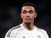 基恩谈拜仁第一球：阿诺德的防守像没踢过右后卫一样