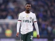 记者：切尔西仍在找长期胸前赞助，即使没进欧冠也不降低要价