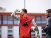 拜仁名宿：诺伊尔虽然40岁了但状态极佳，重要的是表现