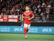 官方：南安普顿外租日本球员高冈伶飒应力性骨折，赛季报销