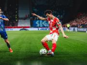 美因茨官方：韩国国脚李在城左脚大脚趾受伤，缺席球队训练