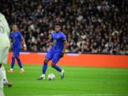 队报：摩纳哥想行使法蒂的1100万欧元买断选项，球员愿意留队