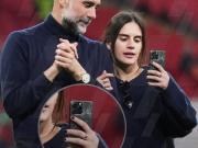 曼城主帅瓜迪奥拉女儿使用背屏破碎的iPhone 15