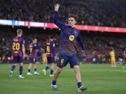 火药味十足，拉什福德打进第四球后加维模仿皮克比“四指山”