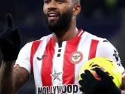 巴西球员英超单赛季进球确实都不多，蒂亚戈之前居然...