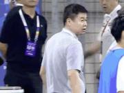 记者：于根伟因补时不足上前理论染红，萨尔瓦多尚未融入球队
