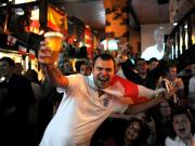 太阳报：世界杯期间，英格兰酒吧最晚点单时间延长到凌晨2点