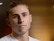 Fermín: Bullied as a child because of his height; Araujo's experience also makes us feel sorry for him.