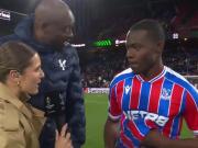 被马特塔搂住的女记者发声：那是次很好的采访，动作被放大了