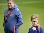 每体：随着世界杯日益临近，科曼希望德容的回归能更加谨慎