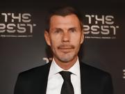 博班：就这种后防线加上费兰这样的前锋，巴萨永远拿不到欧冠