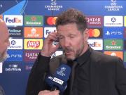 西蒙尼：多打一人反而退得太靠后？那是因为球员真的跑不动了