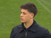 居莱尔赛前踩场不忘找女友，现场打电话寻找她的位置