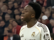  贝林厄姆不满维尼修斯没传球，后者回应：闭嘴吧