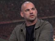  斯内德：卡马文加愚蠢至极，皇马球员应该把怒火发泄在他身上