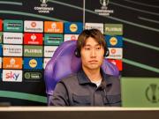 镰田大地：我和皮诺没啥交流，他英语不好，我英语也不算流利