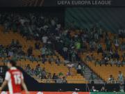 皇家贝蒂斯主场三次播放错误广播让球迷疏散，引发球迷不安