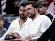 德约和东契奇现场观战皇马男篮欧冠比赛，两人均获赠皇马球衣