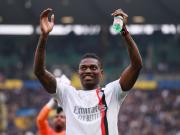 每体：莱奥明确表示渴望加盟巴萨，拉波尔塔很赏识他