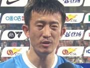 姜至鹏：被罚下一人后，我能做的就是在场上多跑一点