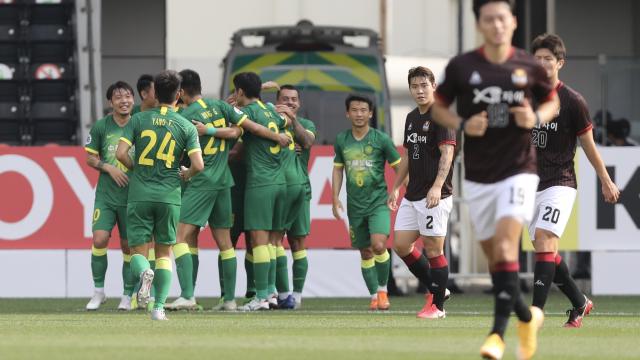 02:02亚冠名局｜北京国安力克首尔，提前锁定小组头名出线亚足联1053 播放
