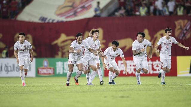 04:29亚冠名局｜上海海港10-9广州恒大，历史首进亚冠四强亚足联1279 播放