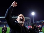 兰帕德接手考文垂时距离降级区仅2分，第二个赛季便升入英超