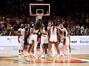 美国女篮97-79法国夺世界杯冠军，斯图尔特当选MVP