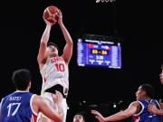 中国男篮7人得分上双105-61菲律宾，王俊杰20分14板，崔永熙10分12板