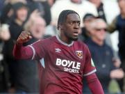 记者：若西汉姆不降级迪萨西愿永久转会，赛季末将与蓝军谈判