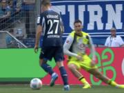 霍村vs多特主裁解释判点：聚勒倒地时手臂向上移，阻挡了射门