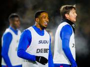 狼队生死战：新帅掌舵盼逆袭