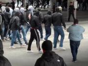 拜仁球迷和斯图加特球迷赛前发生大规模冲突，约100名闹事者被捕