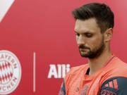 乌尔赖希为拜仁出战67场德甲比赛，赢得10座冠军