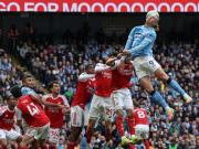 曼城vs阿森纳数据：射门15-9，绝佳机会5-5，击中门框2-2