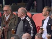 图片报：拜仁夺冠后赫内斯、鲁梅尼格等人在VIP区小酌来庆祝