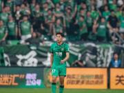 “京鲁大战”贡献2次助攻，曹永竞：一群人同心，换一场胜利