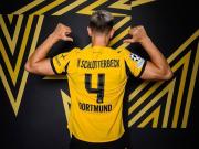 阿斯：施洛特贝克和斯密特是皇马在中卫和中场引援的首要目标