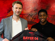 官方：勒沃库森与18岁中场杰里迈亚-门萨续约至2031年