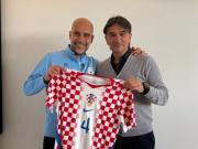 由达利奇带队的克足协造访曼城看望格瓦和科娃，瓜迪奥拉接见