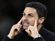 TA：战曼城前枪手全队参观大本钟，塔帅喊“这是我们的时间”