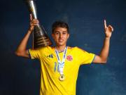 记者：拜仁有意17岁哥伦比亚小将马丁内斯，阿森纳也加入争夺