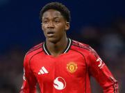 跟队：梅努口头同意签下一份5年合同，预计涨薪到15万镑左右